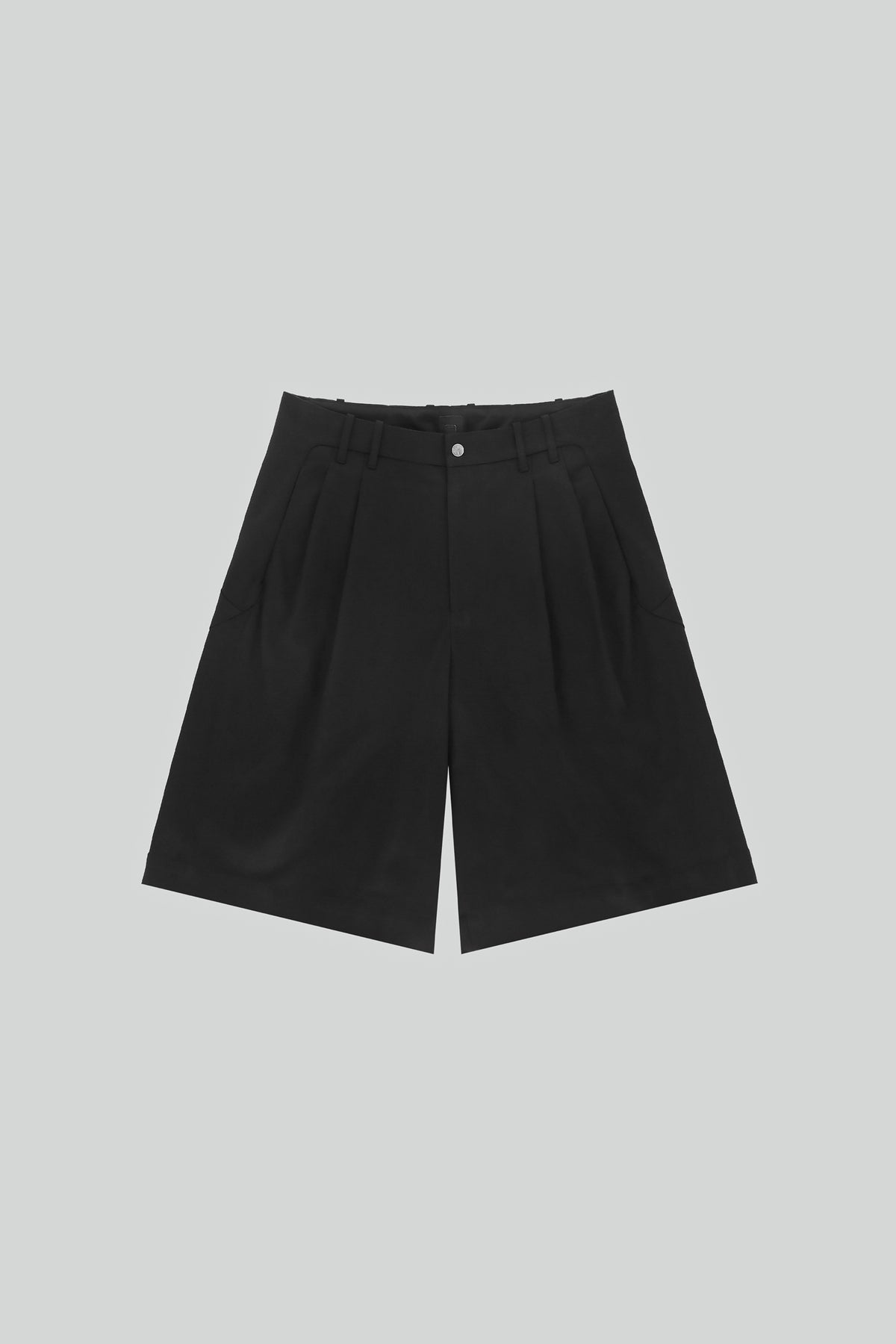 _J.L - A.L_ Static Short J304302-S-Black front