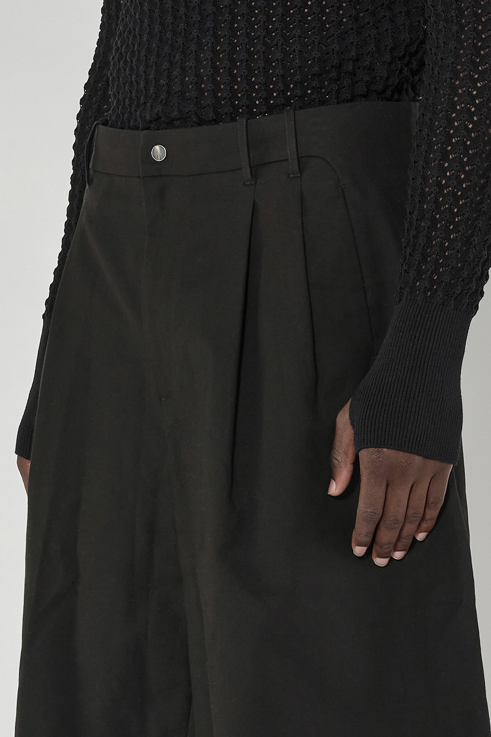 Mica Short Graphite – _J.L - A.L_