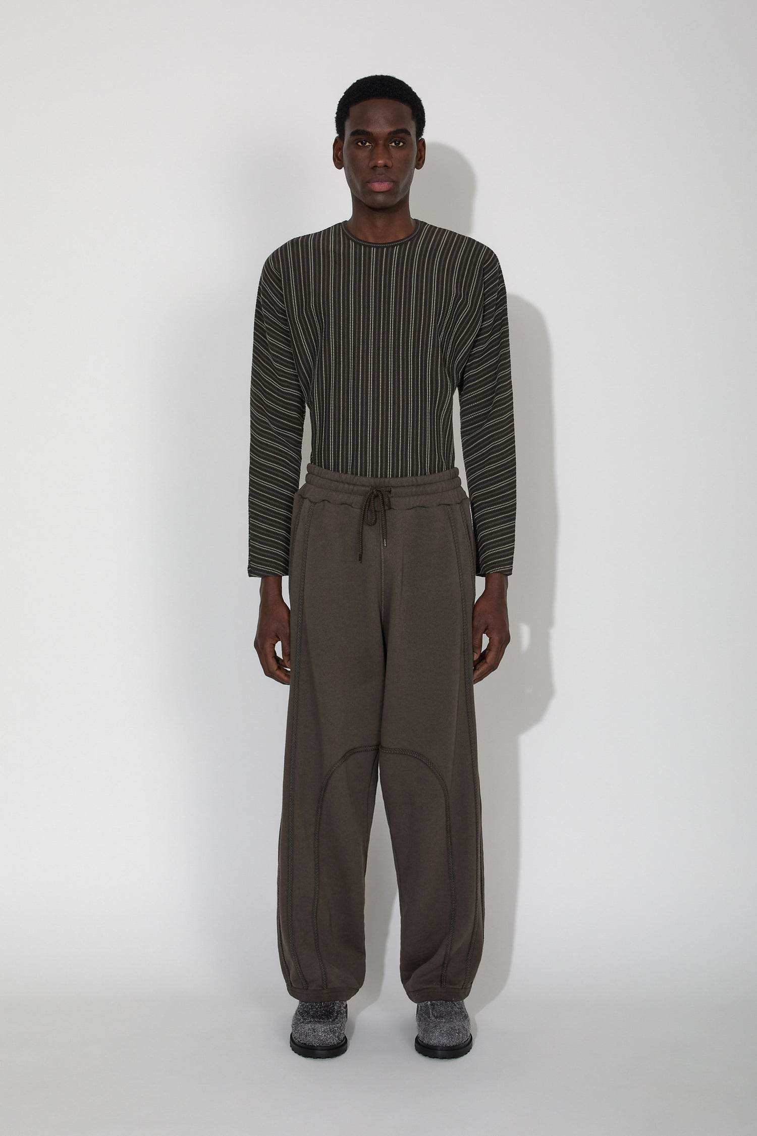 _J.L - A.L_ Plio Sweatpants J300397-L-Grey