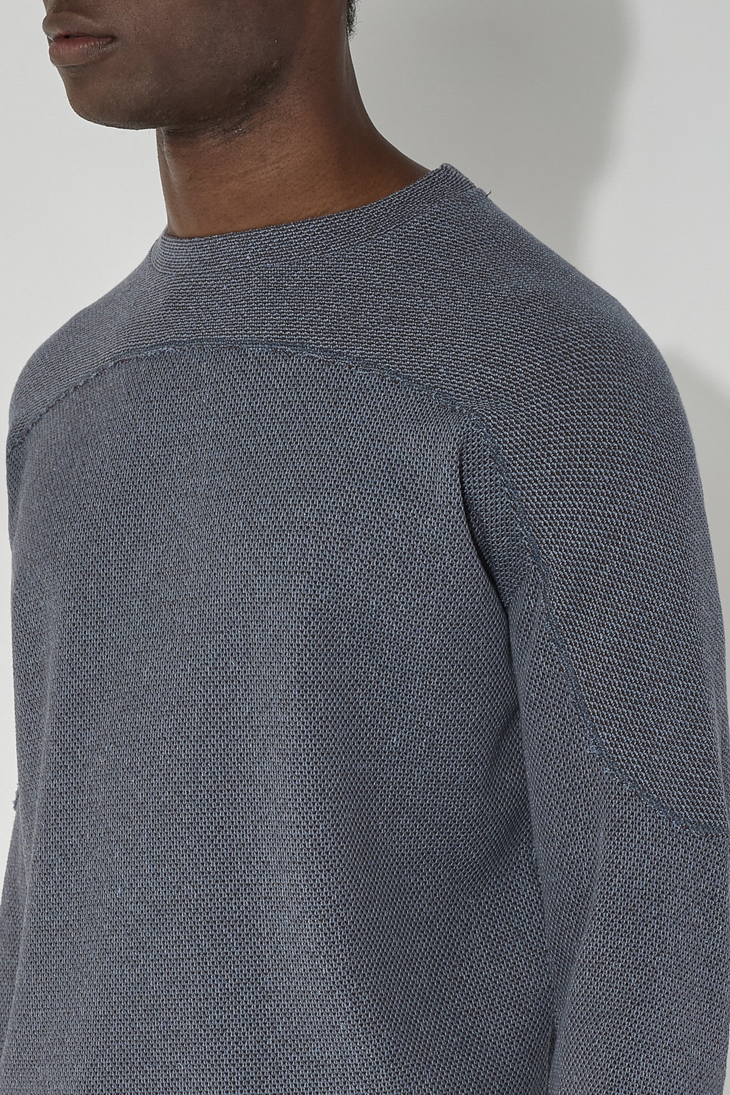 _J.L - A.L_ Crater Longsleeve J300422-L-Blue