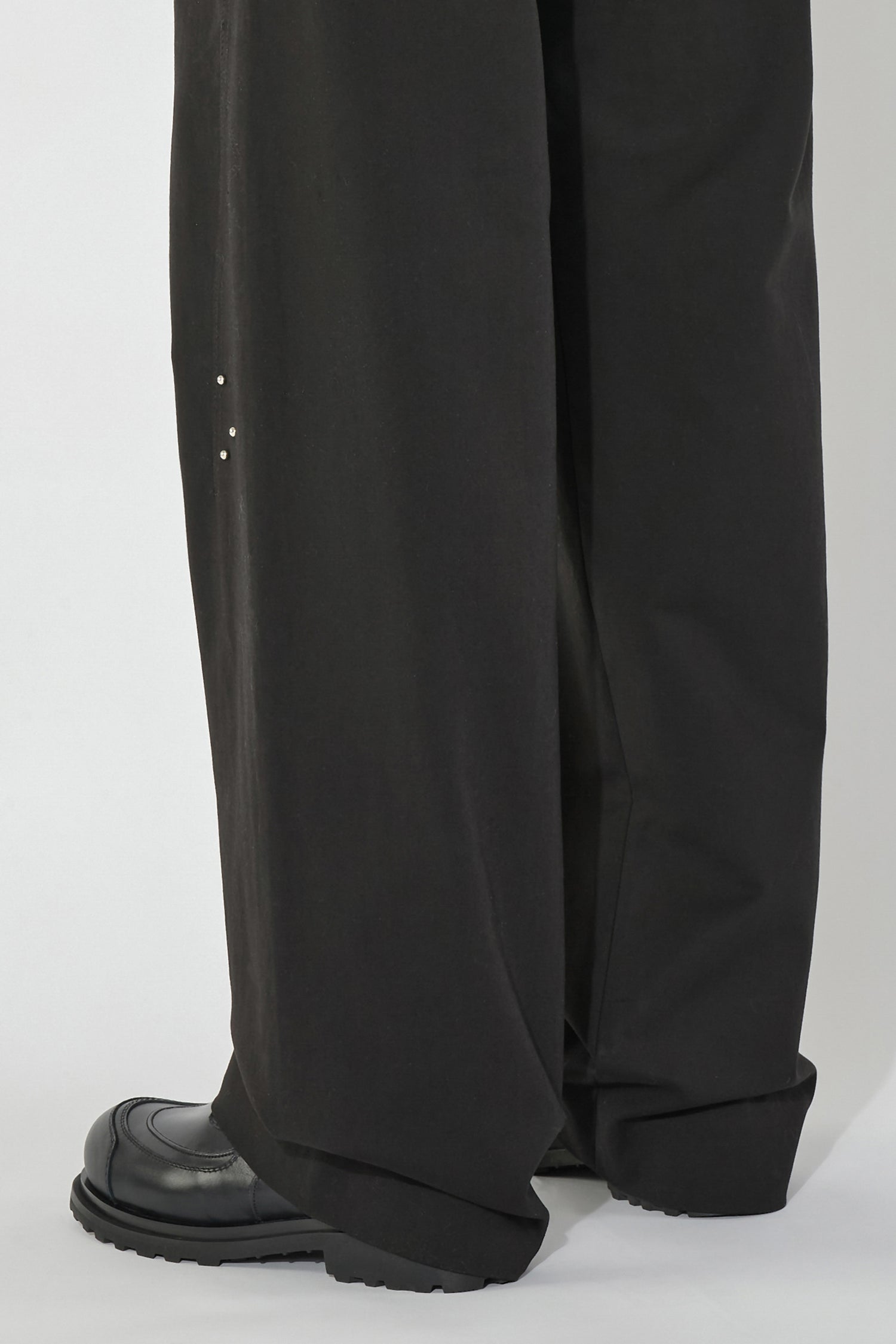 _J.L - A.L_ Thera Trousers J300509-M-Black