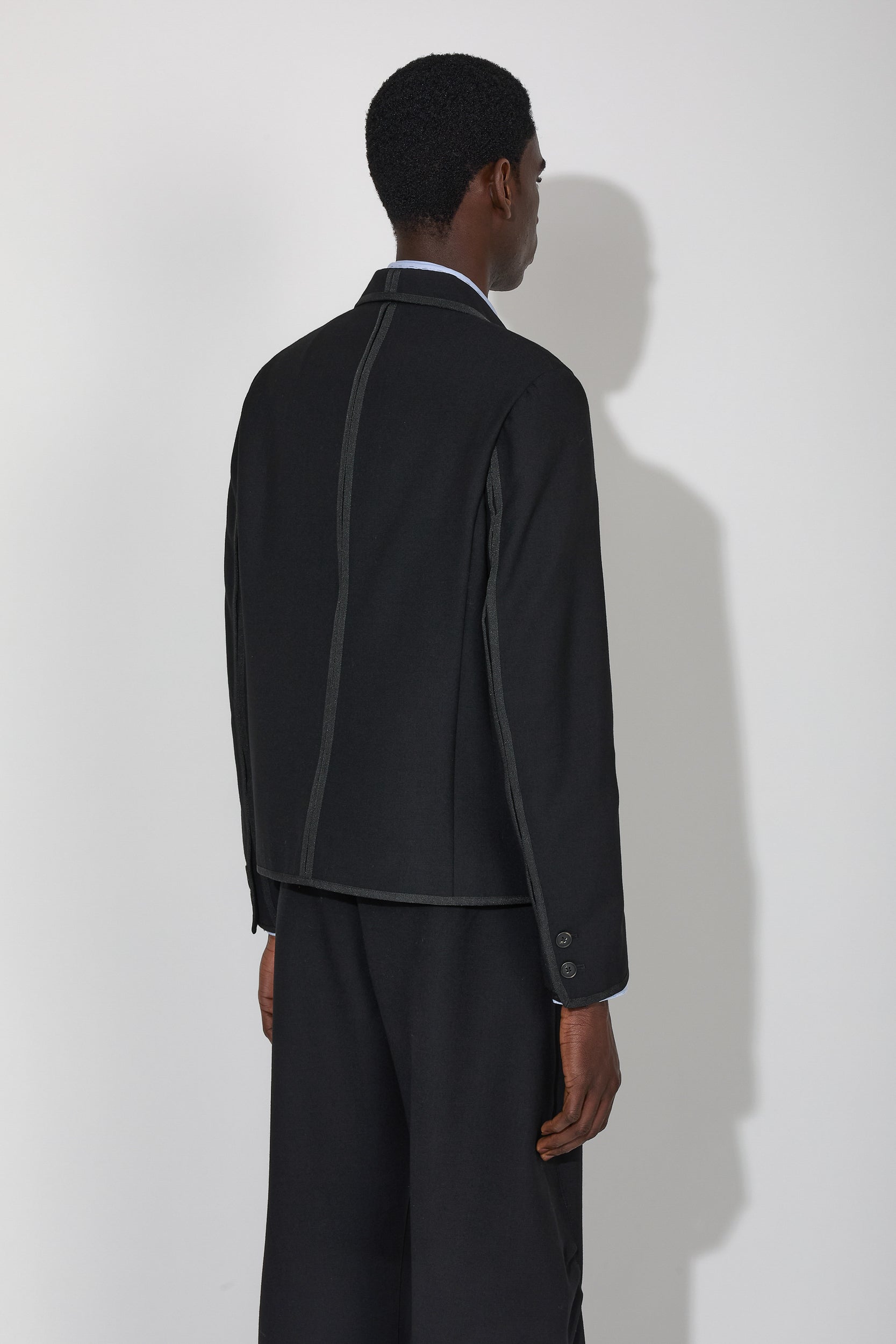 らりるれろ　J.L-A.L DAIS JACKET SHUNGITE J.L-A.L/ジェイラル Dais Jacket [Shungite Black] 20241202