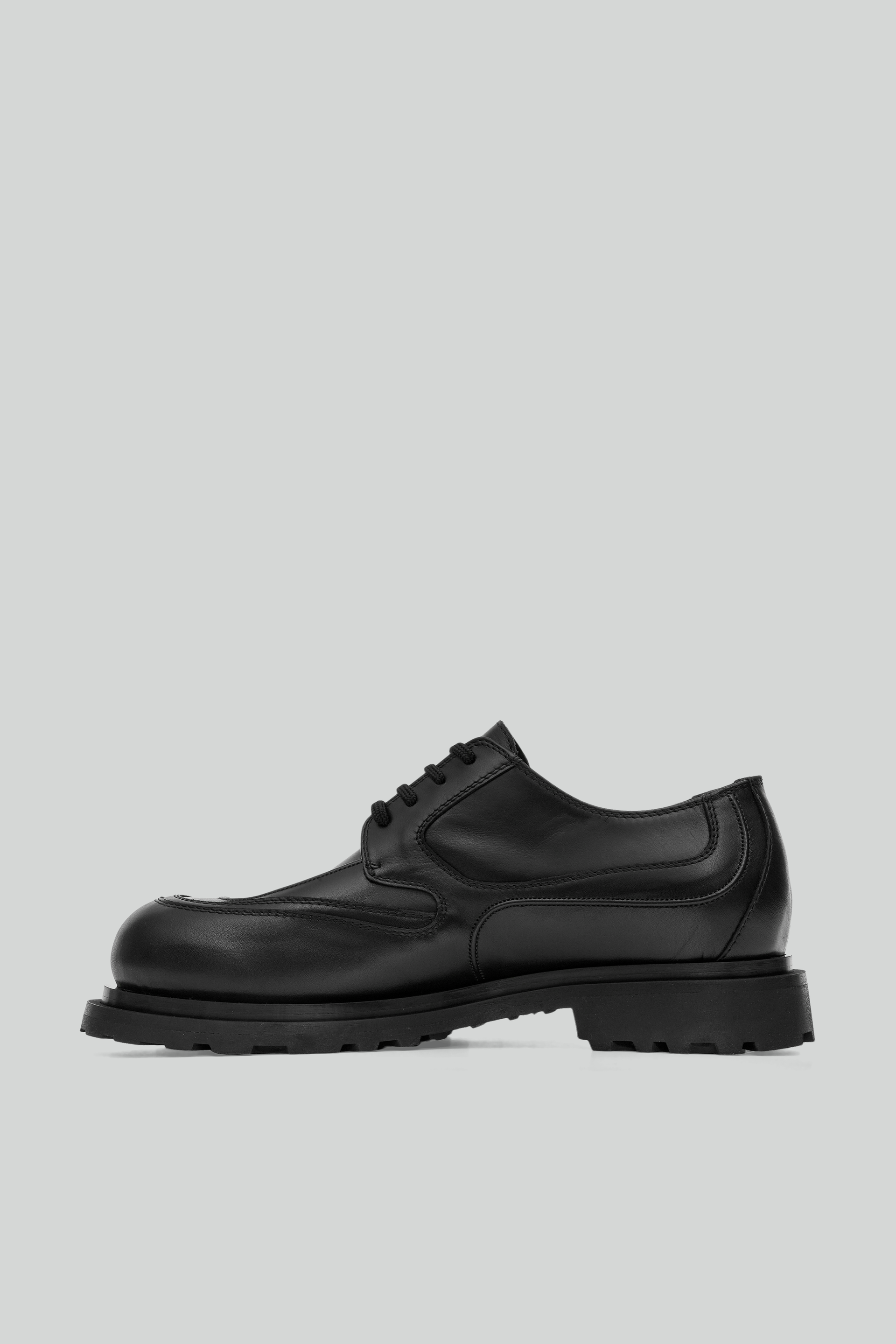 Tracer Derby Shungite Black – _J.L - A.L_ Tracer Derby Shungite Black – _J.L - A.L_