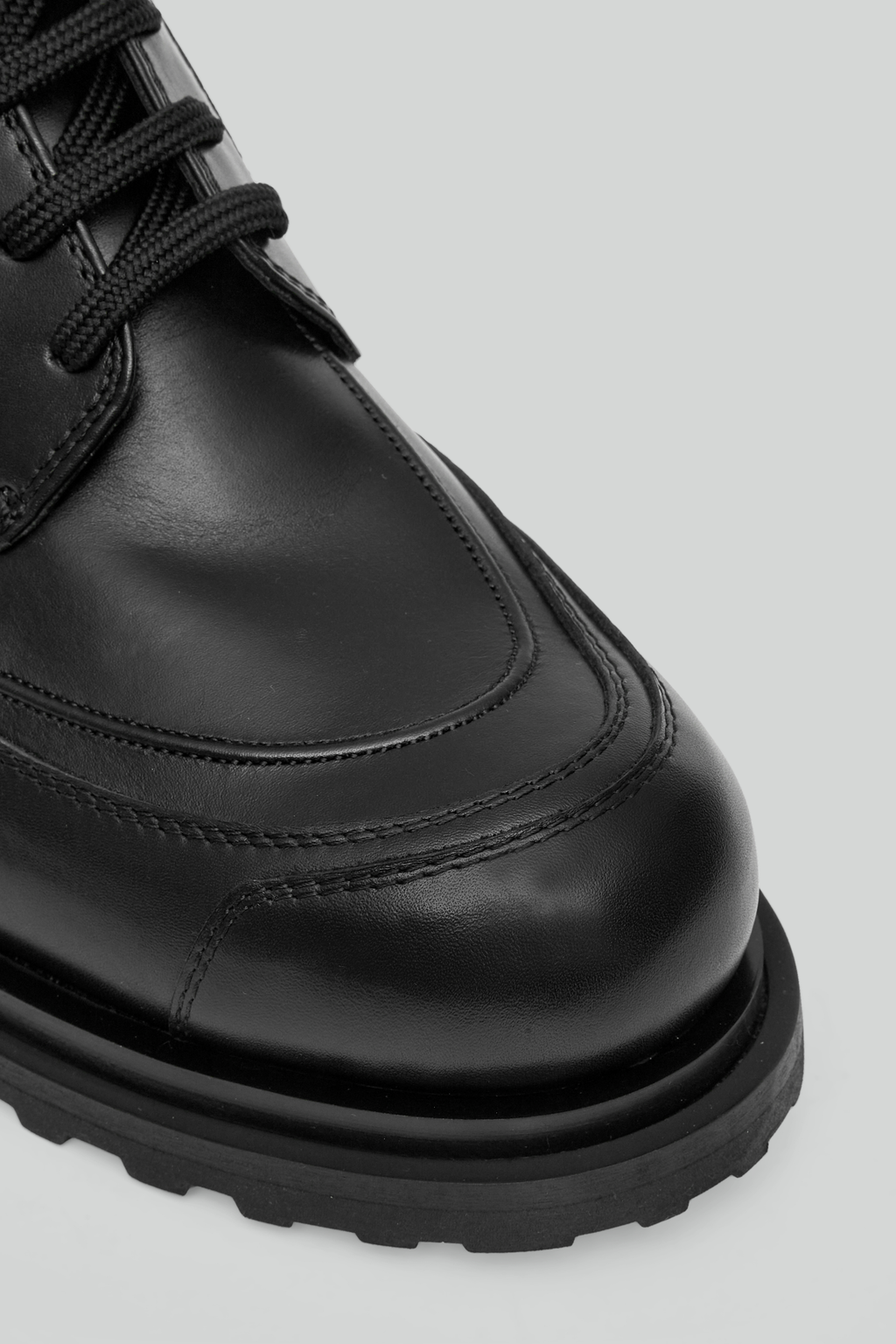 Tracer Derby Shungite Black – _J.L - A.L_ Tracer Derby Shungite Black – _J.L - A.L_