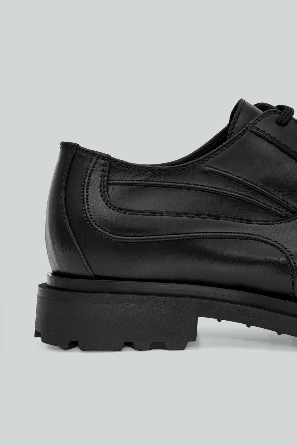 Tracer Derby Shungite Black – _J.L - A.L_ Tracer Derby Shungite Black – _J.L - A.L_