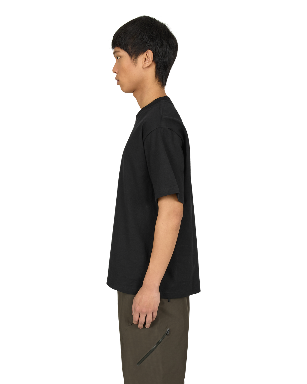 _J.L - A.L_ Goldwin _J.L-A.L_ Spiber T-shirt J312105-2-Black