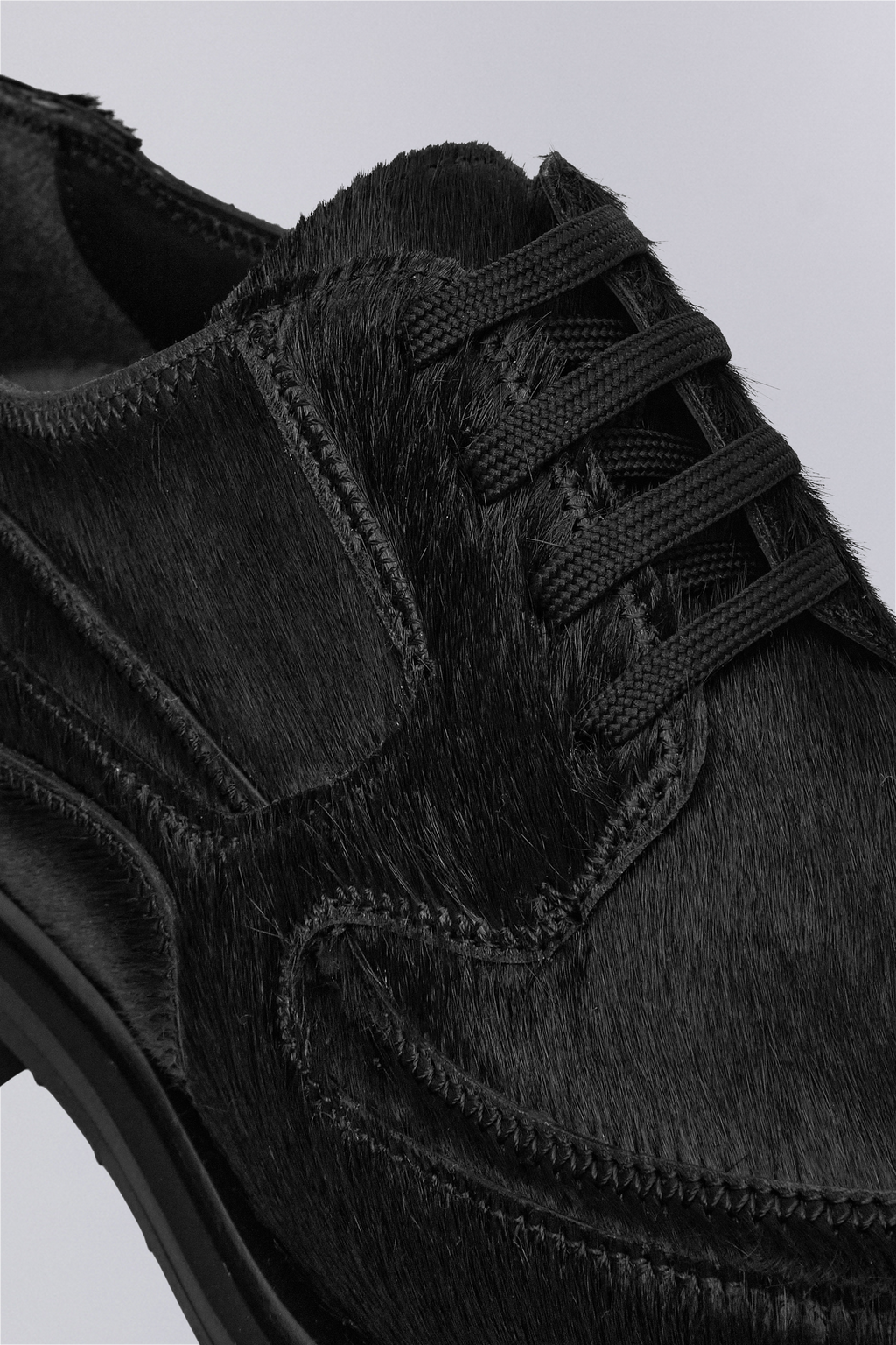 _J.L - A.L_ Tracer Derby J312265-39-Black quarter detail