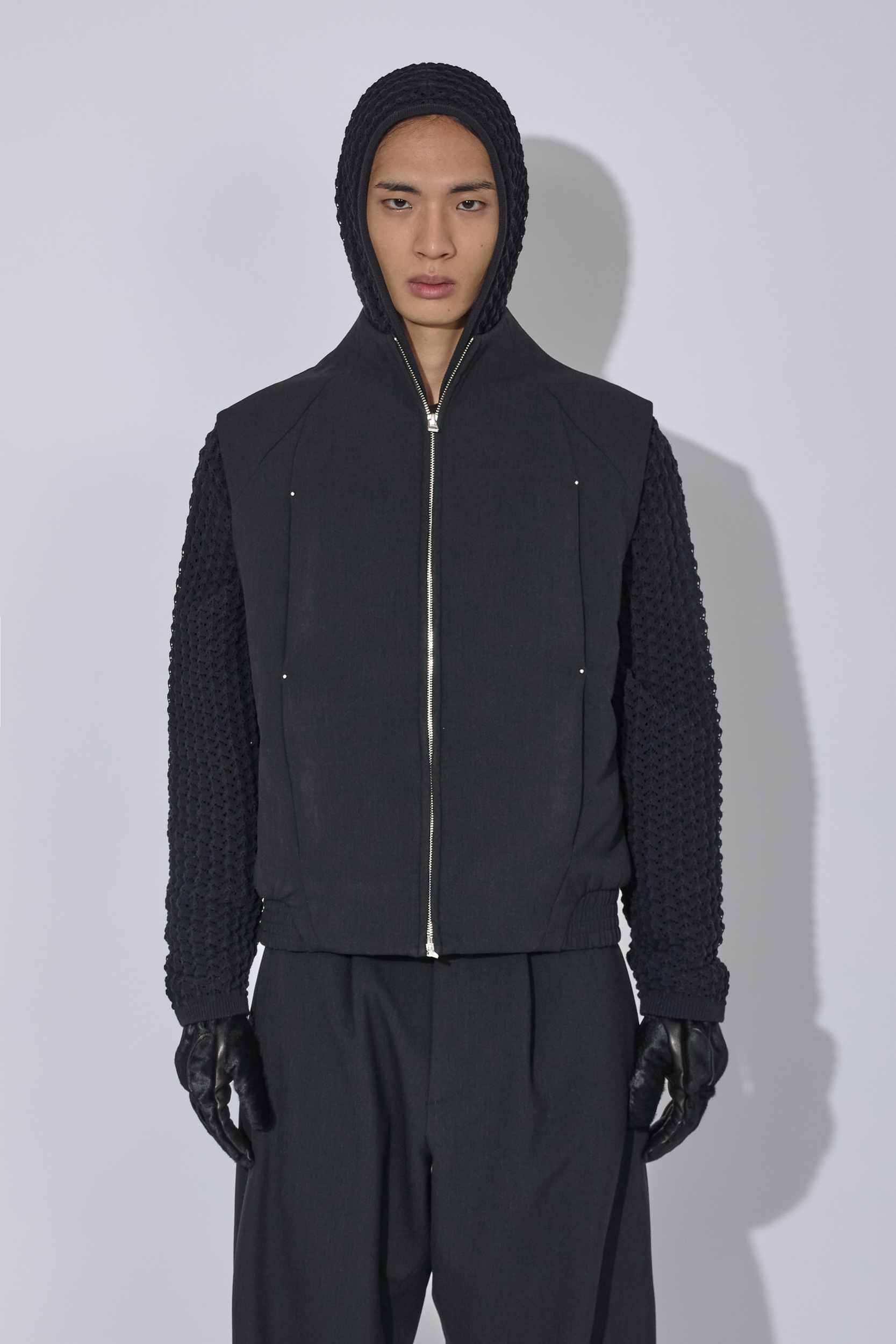 _J.L-A.L_ Uvas Gilet J315073-S-Black