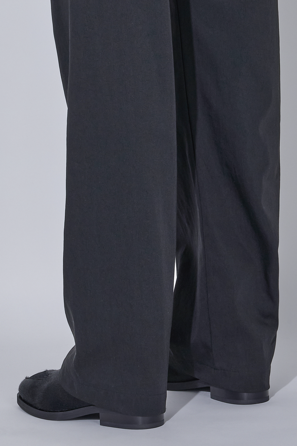 _J.L - A.L_ Draag Trousers J315228-S-Black
