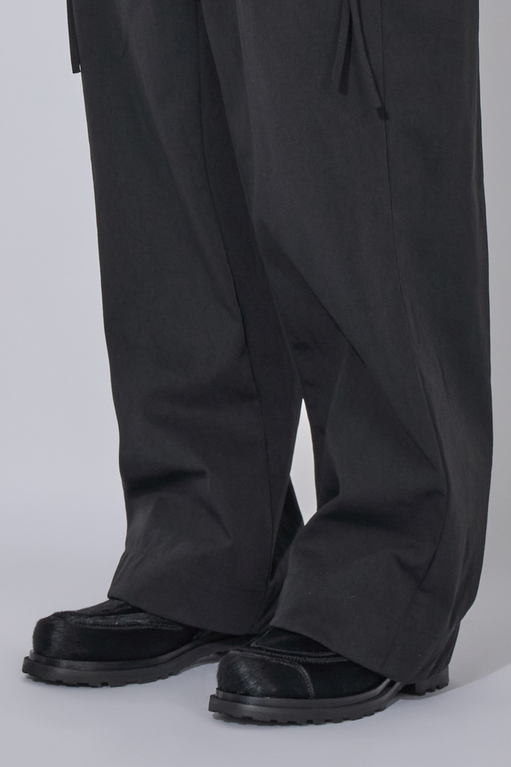 _J.L - A.L_ Pistula Trousers J315238-S-Black
