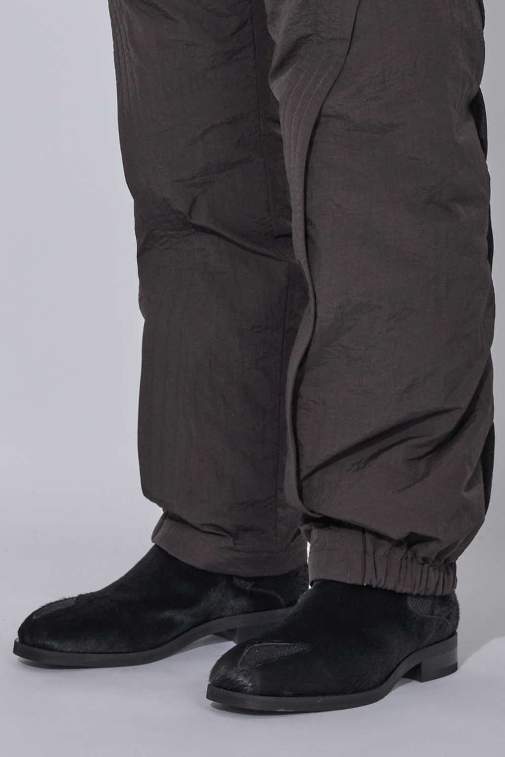 _J.L - A.L_ Yot Trousers J315243-S-Brown
