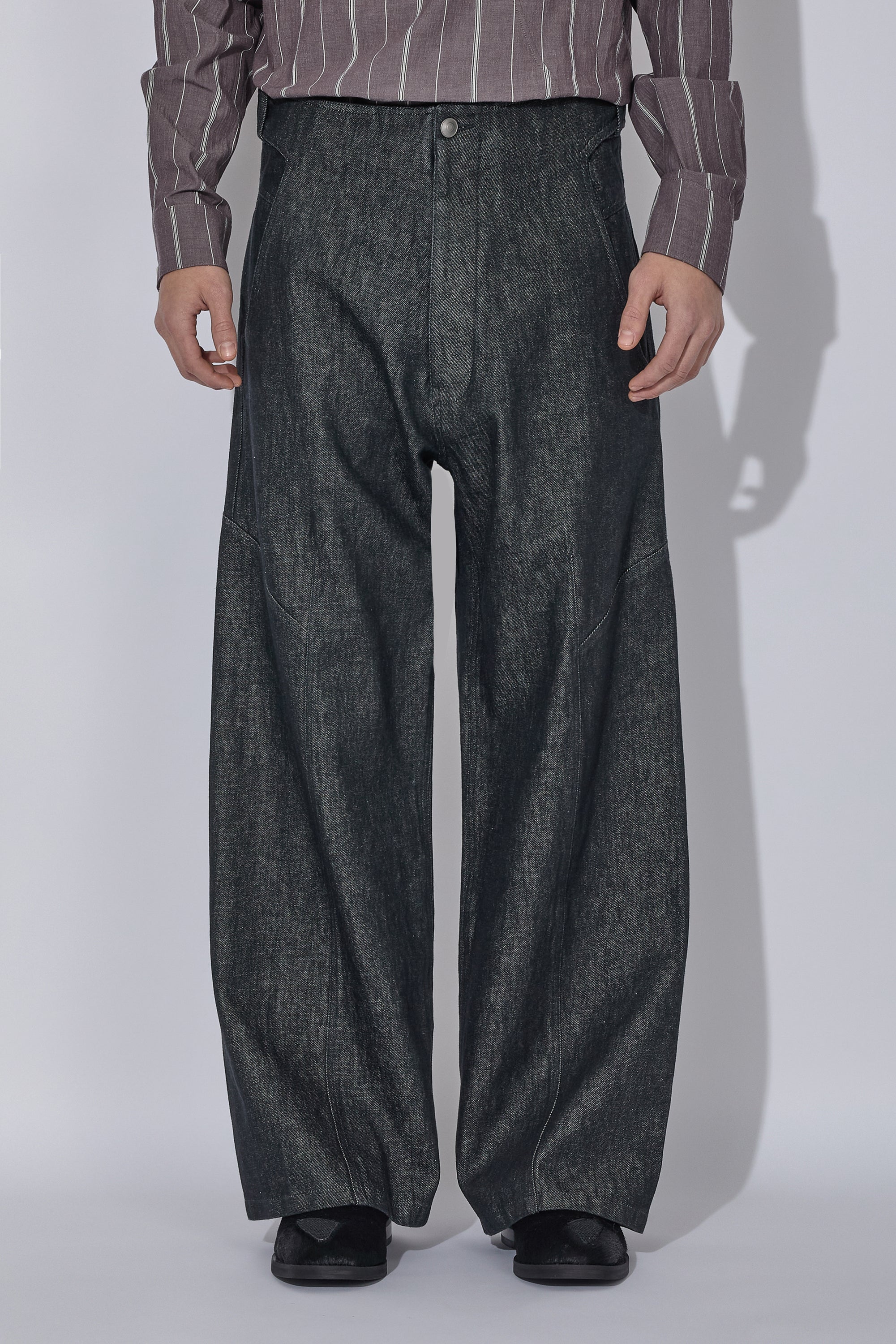 Om Trousers