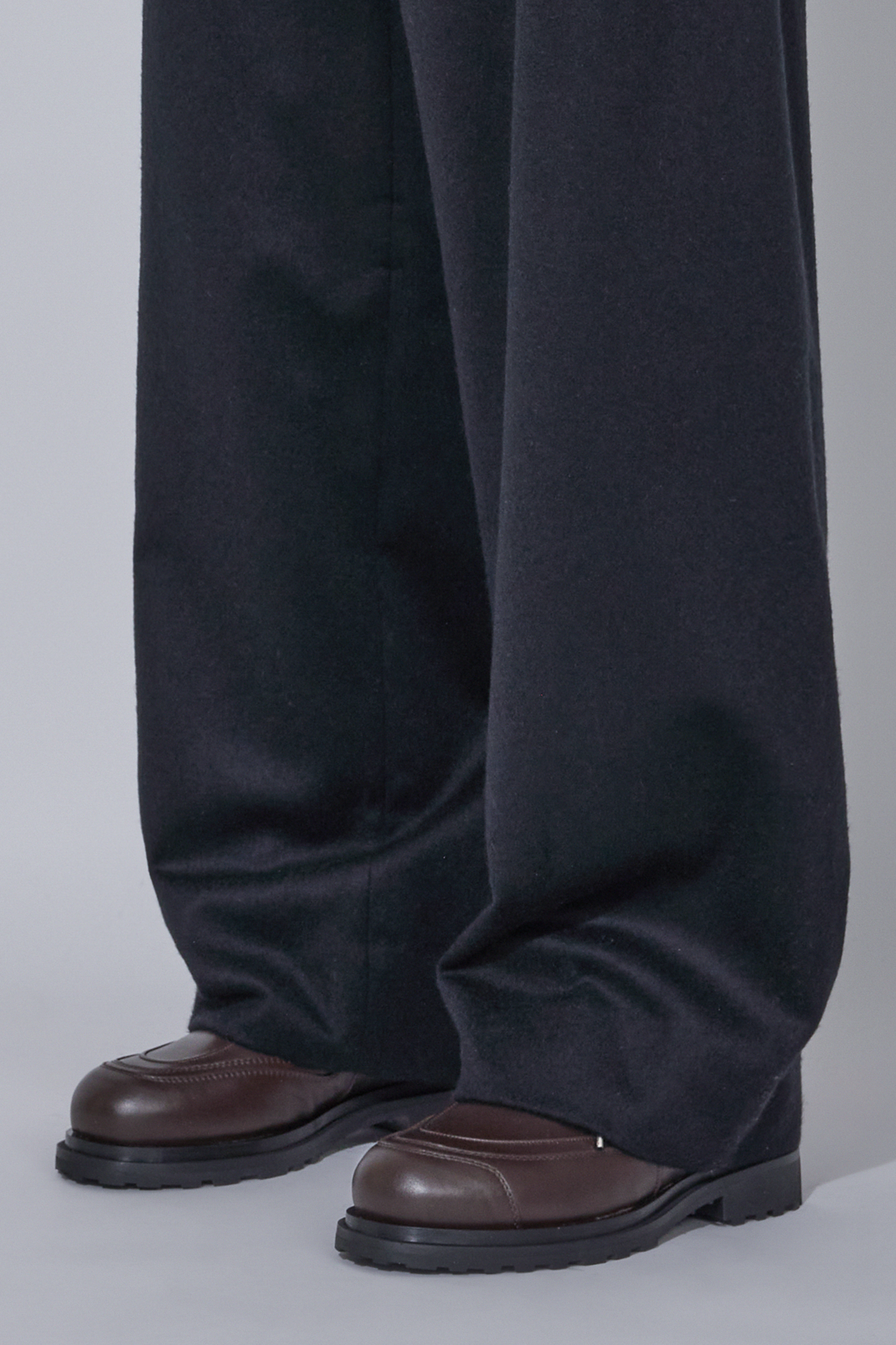 _J.L - A.L_ Terr Trousers J315261-S-Brown