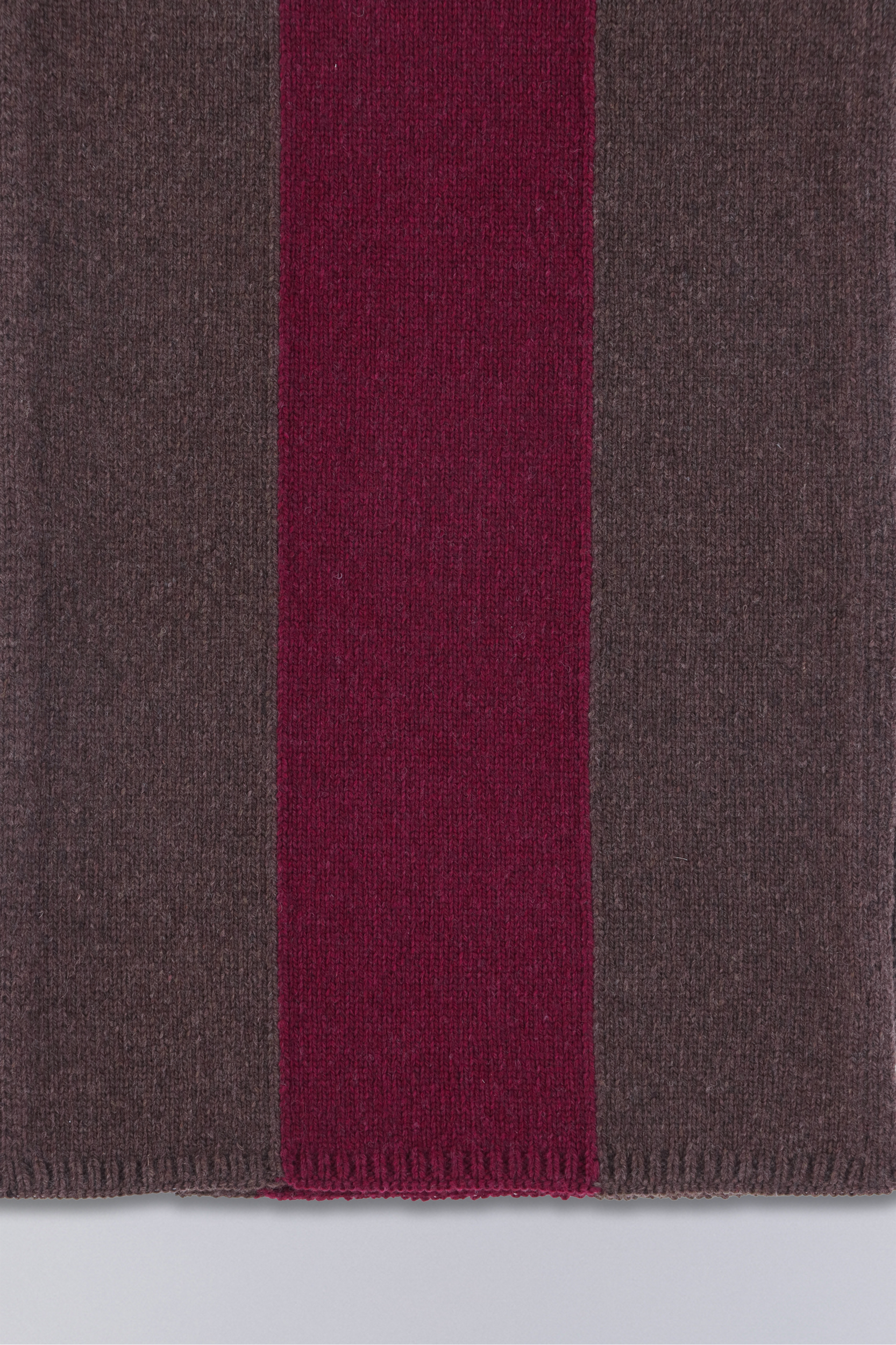 Terr Scarf