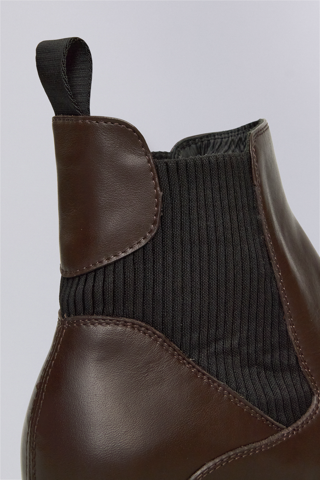 _J.L - A.L_ Perlin Boot J317063-39-Brown quarter detail