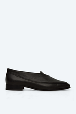 Shin Loafer