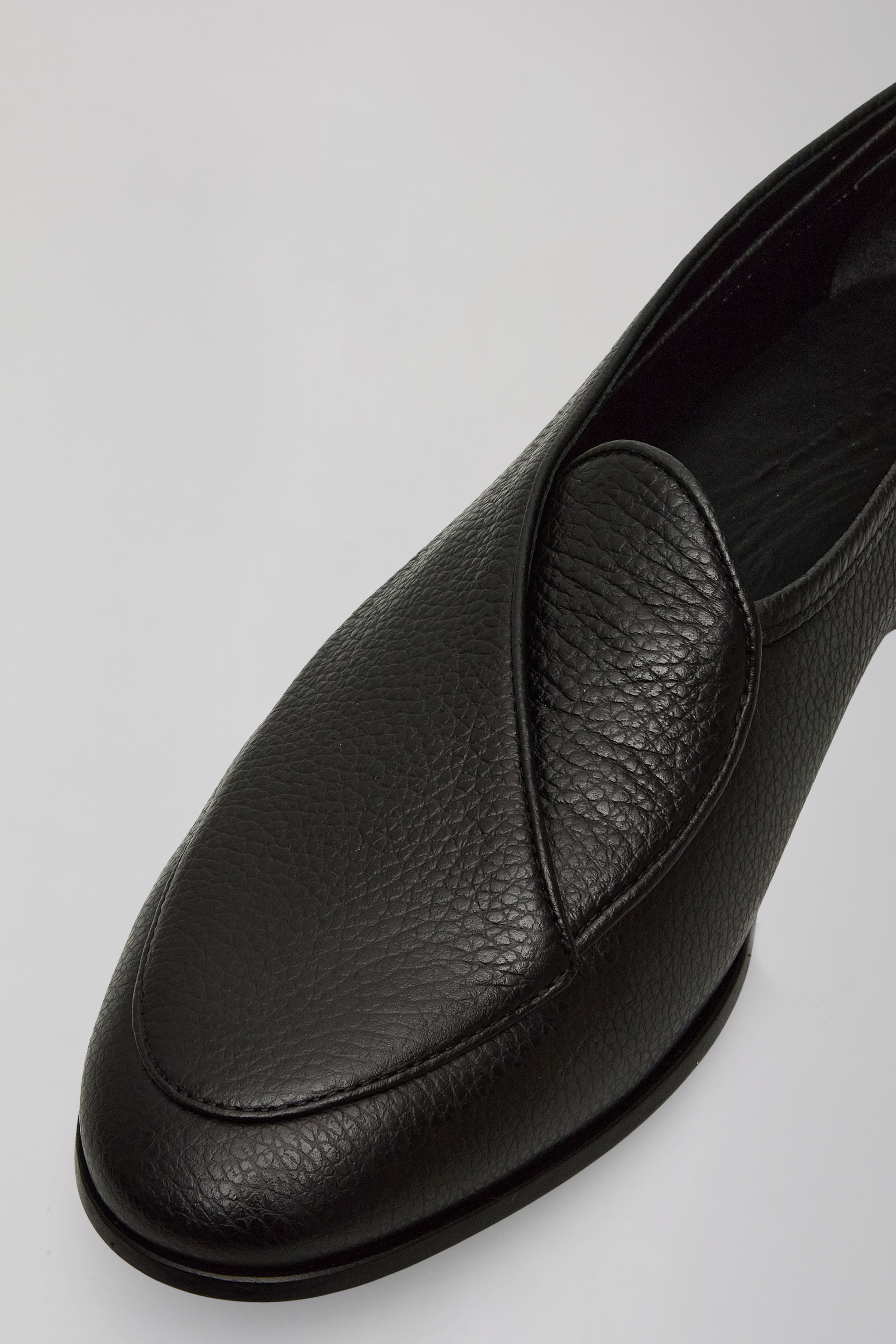 _J.L-A.L_ Shin Loafer J326829-38-Black toe cap