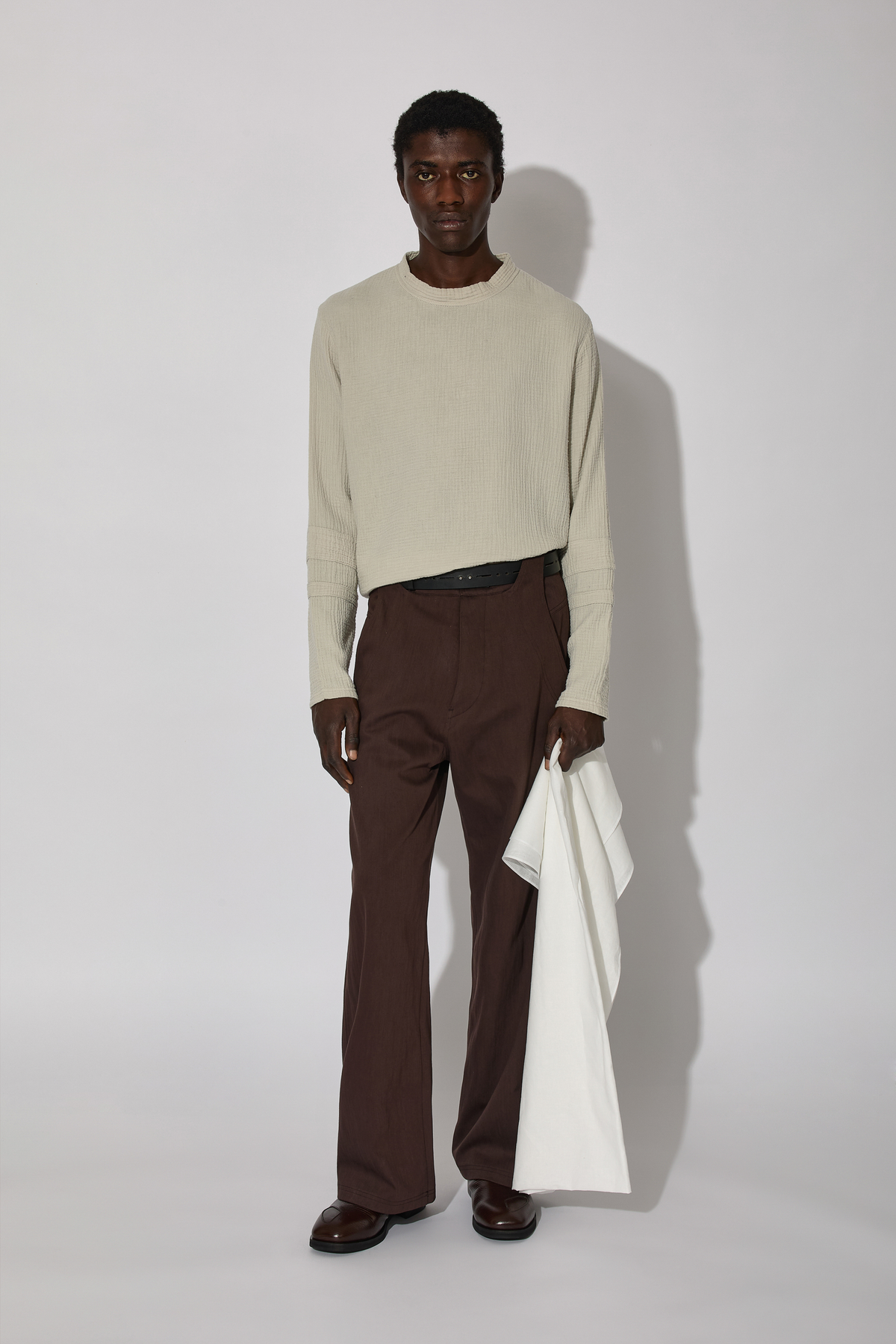 _J.L-A.L_ Thonet Trousers J327450-S-Brown front