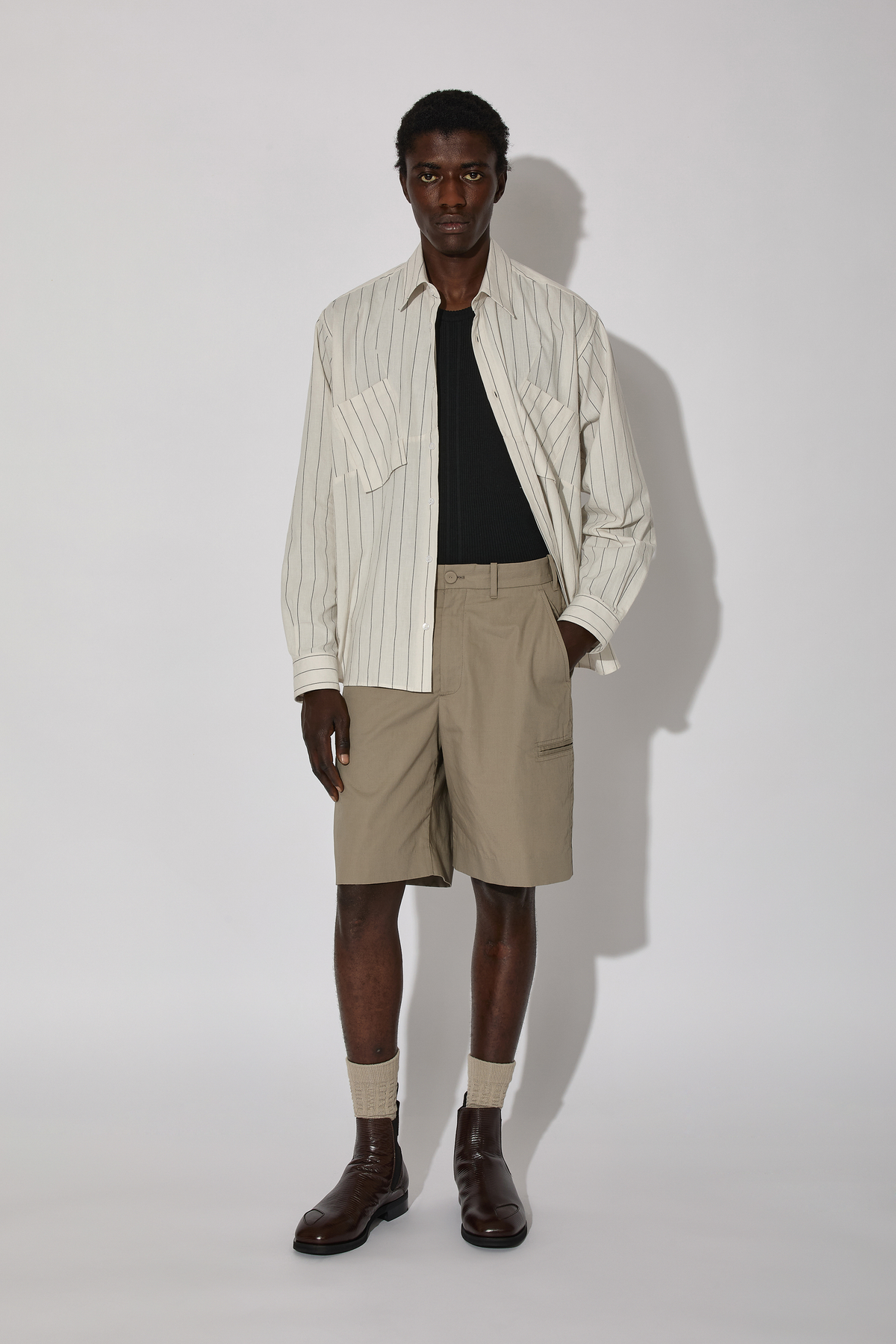 _J.L-A.L_ Komai Short J327974-M-Grey front