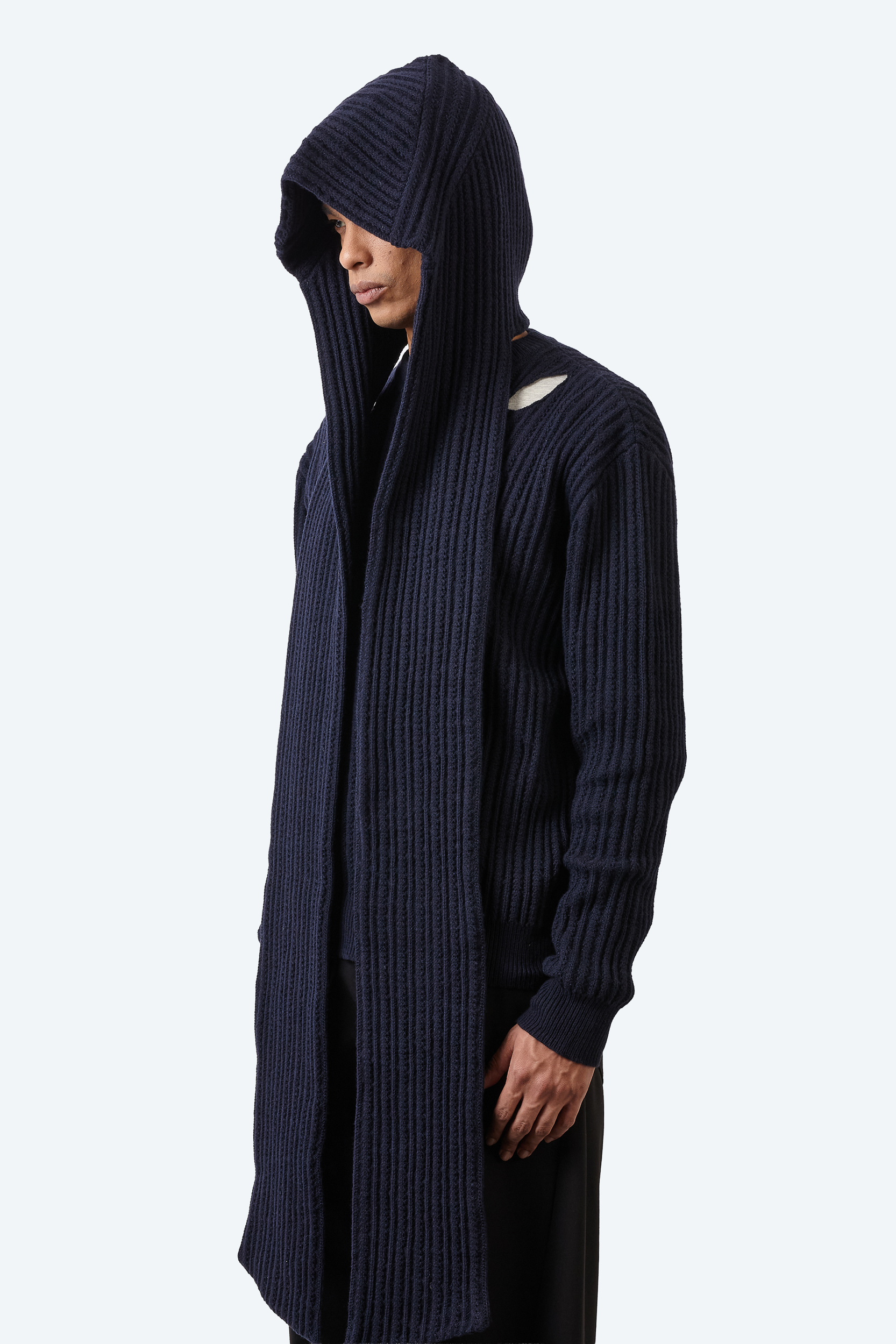 Dado Hood