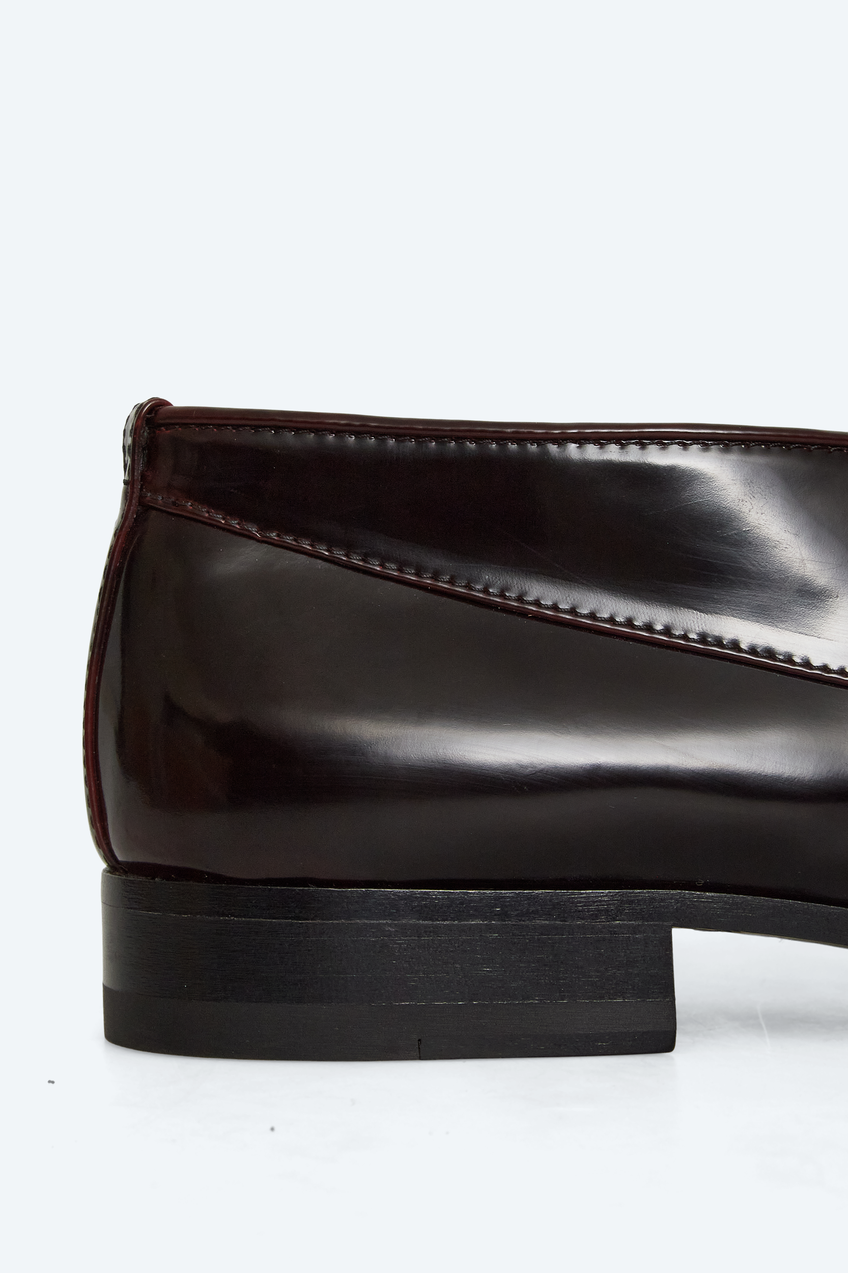_J.L-A.L_ Shin Loafer J354631-38-Black quarter detail