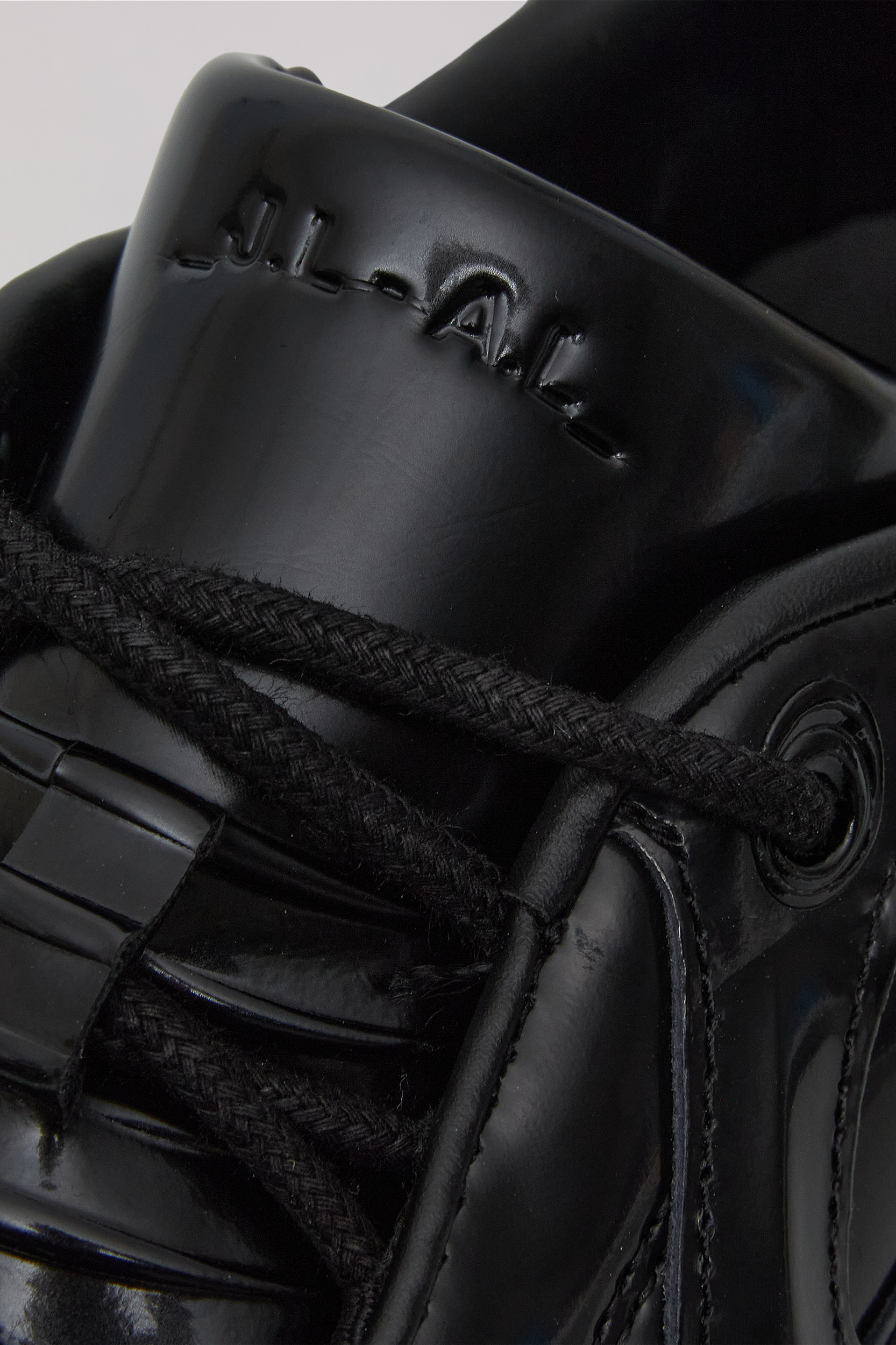 _J.L-A.L_ PUMA x J.L-A.L CELL GEO 1 J349923-4-Black