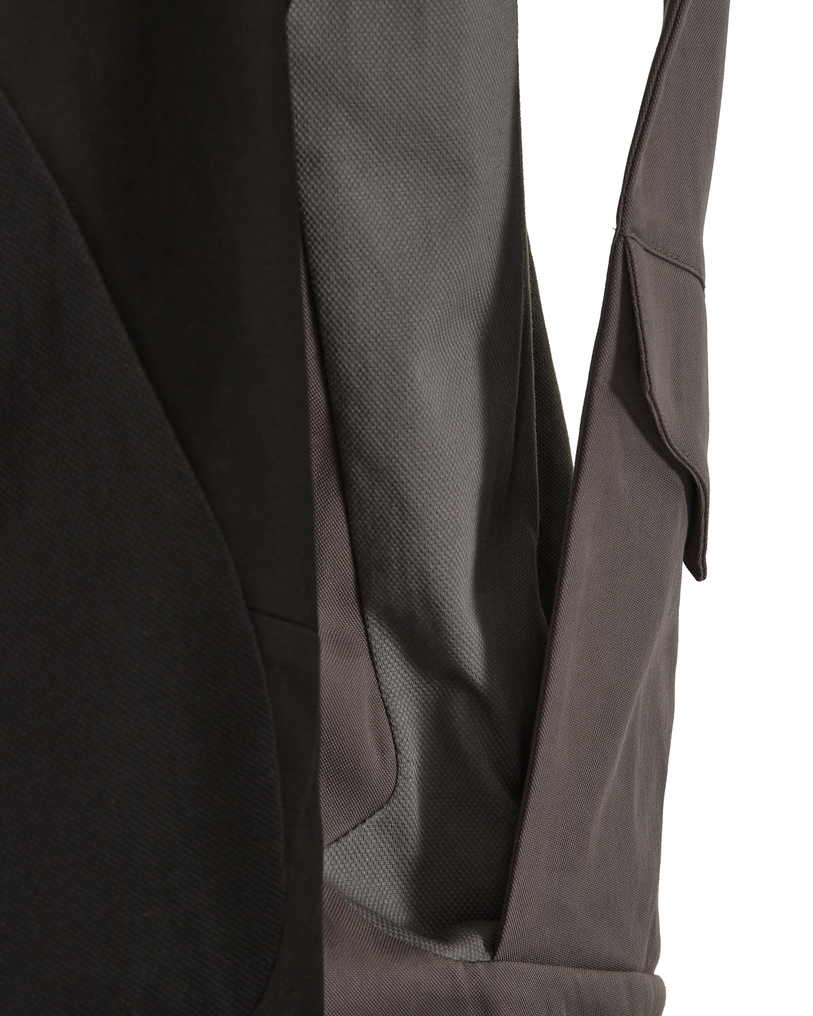 _J.L-A.L_ Delwa Vest J256233-S-Grey
