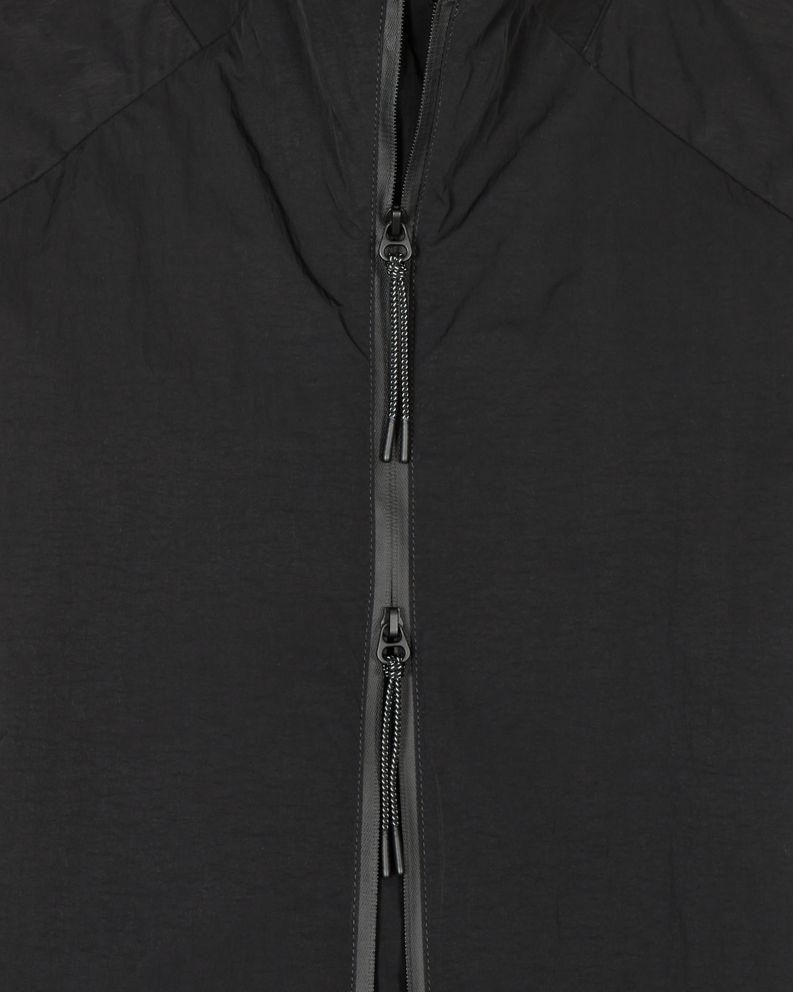 Notch Track Top