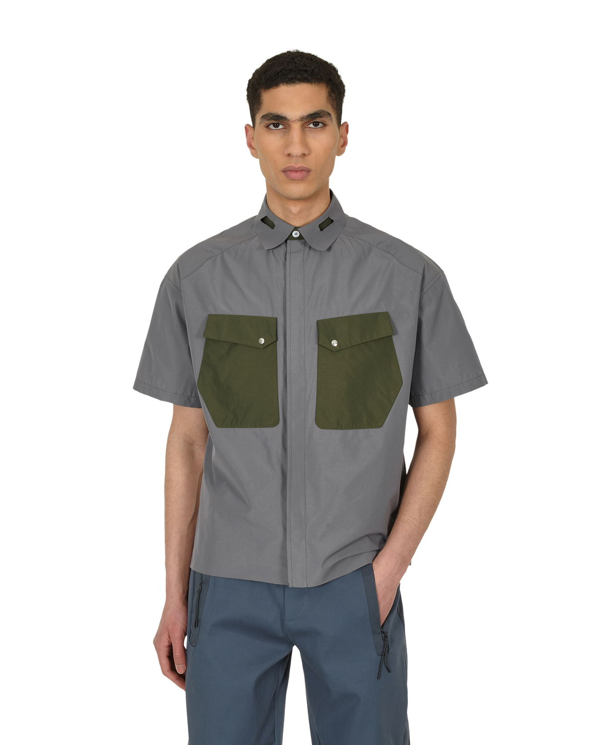 _J.L - A.L_ Cauter Shirt S/s J256250-S-Grey front